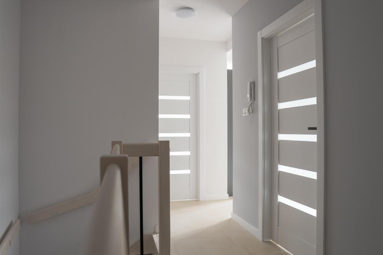 Diament Kamienica Grochow With Free Parking Apartment Warsaw